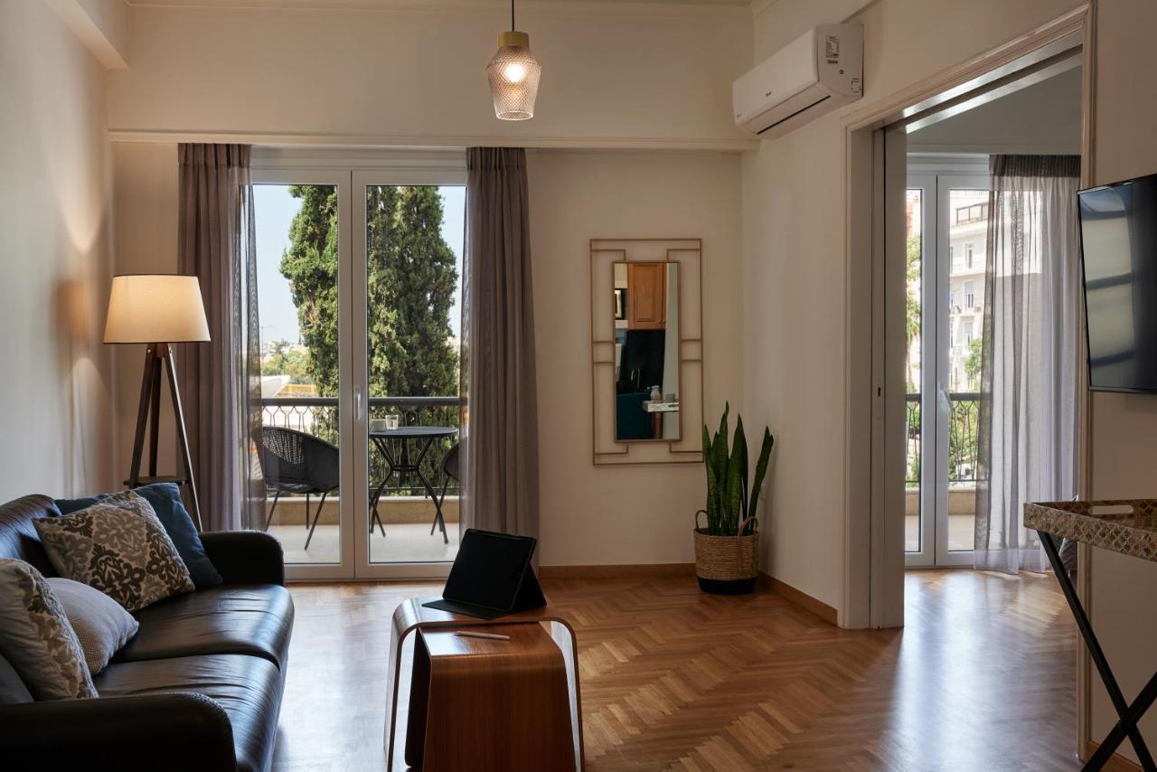 Chic One Bd Apartment With Hilton View Афины Экстерьер фото